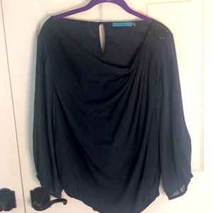 alice + olivia navy date night blouse. Sz L